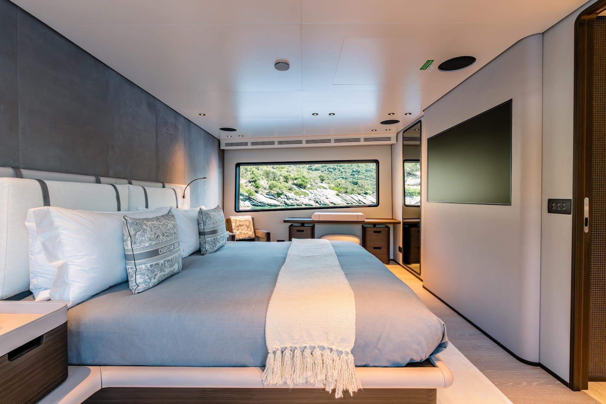 2024 CUSTOM LINE NAVETTA 30 